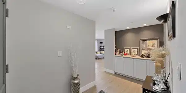Image 4 Image 4
