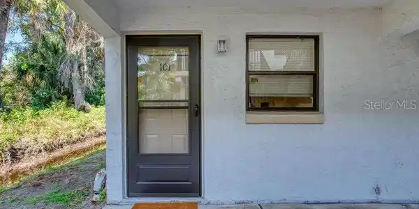 1504 VIRGINIA AVENUE