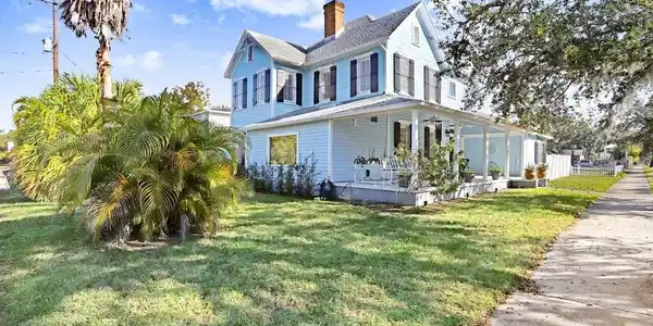 8407 INTERBAY BOULEVARD