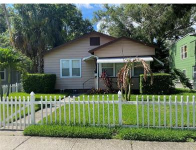 2621 4TH S