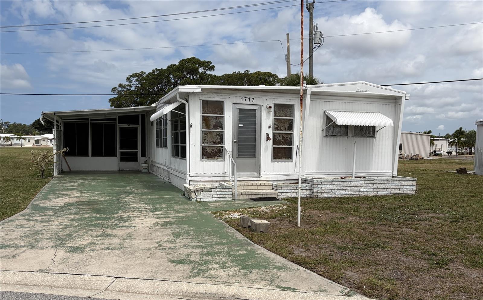 Image 1 Image 1