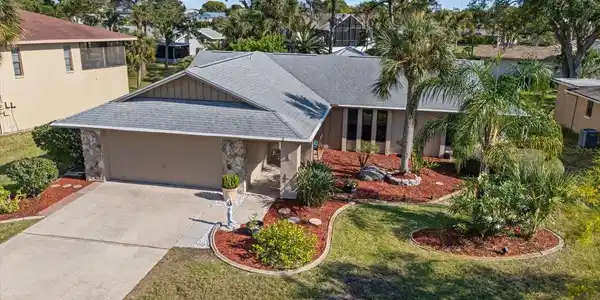 4504 DEWEY DRIVE