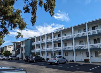 5947 17TH STREET W