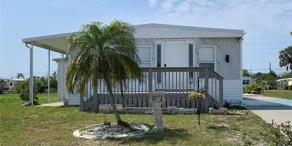 1446 SANDERLING DRIVE