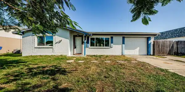 3937 CLAREMONT DRIVE