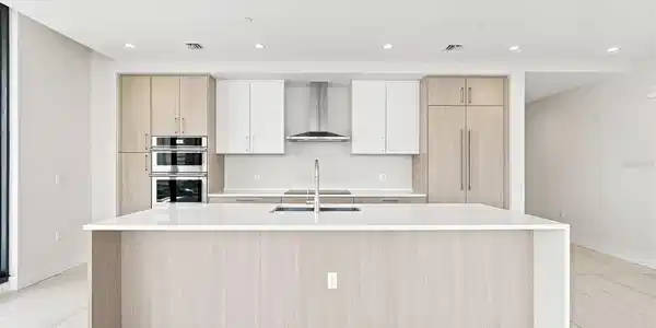Image 4 Image 4
