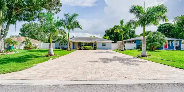 3133 DREW STREET