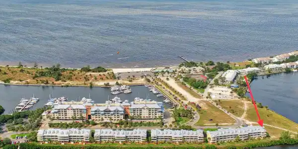 627 BAHIA BEACH