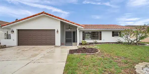 734 FLAMINGO DRIVE