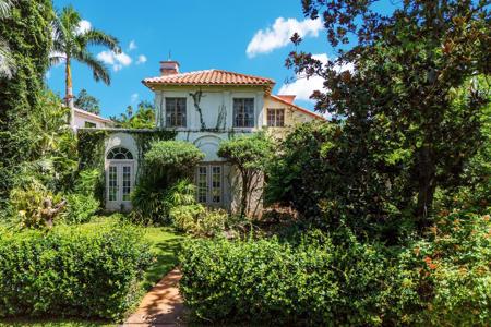457 WOODLAND DRIVE