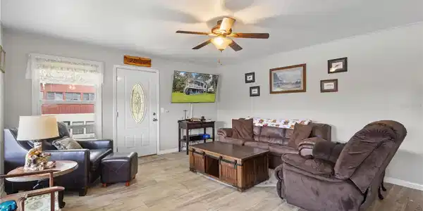 Image 4 Image 4