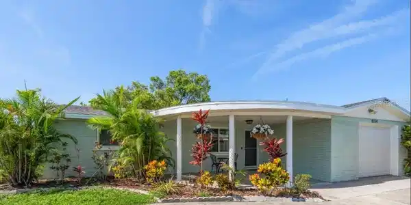 4114 SUNRAY DRIVE