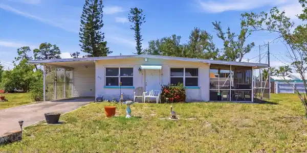 436 SUNSET DRIVE