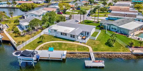 5125 BONITO DRIVE