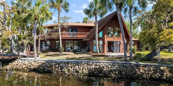 5275 S STETSON POINT DRIVE