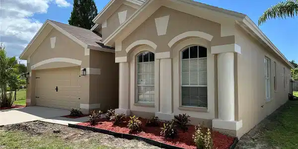 1127 BARCLAY WOOD DR