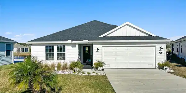95 LAS CASITAS BOULEVARD