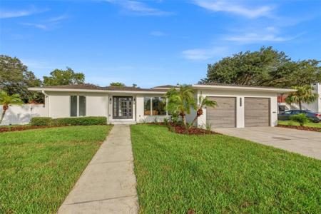 1736 MAGNOLIA