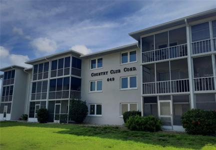 649 TAMIAMI TRAIL S