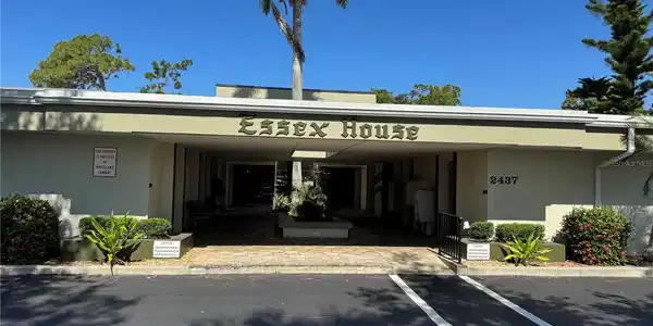 2437 HARBOR BOULEVARD