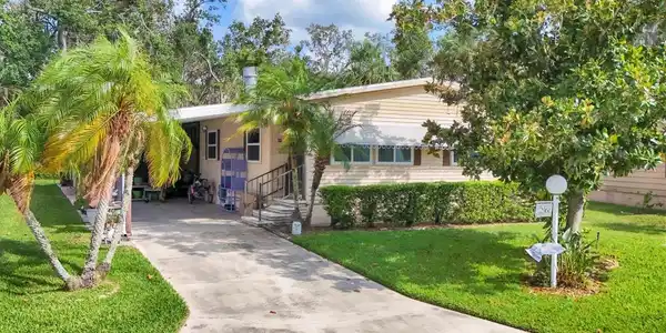 26 MEADOWLARK CIRCLE
