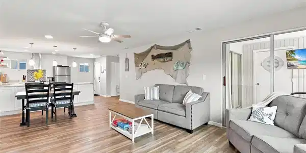 Image 4 Image 4