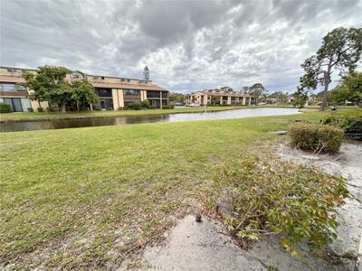 2 QUAILS RUN BOULEVARD