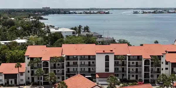1624 STICKNEY POINT ROAD