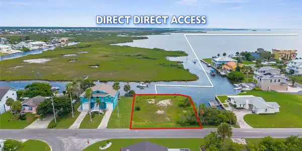 3158 GULFVIEW DRIVE