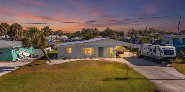 1495 S MARYKNOLL ROAD