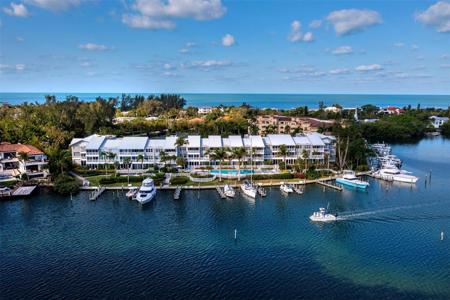 615 DREAM ISLAND