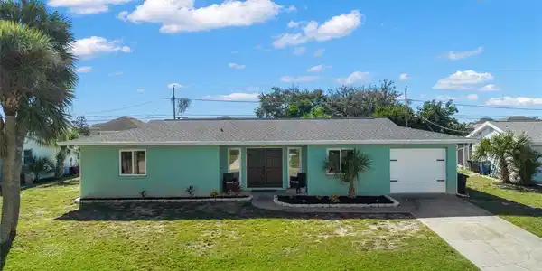 403 SUNNYSIDE DRIVE