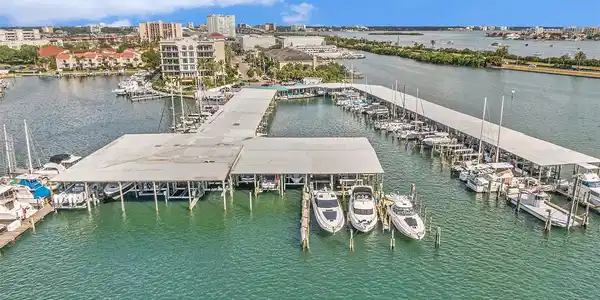 200 WINDWARD PASSAGE