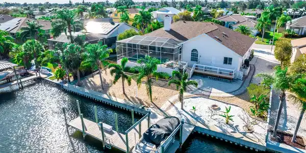 818 GOLF ISLAND