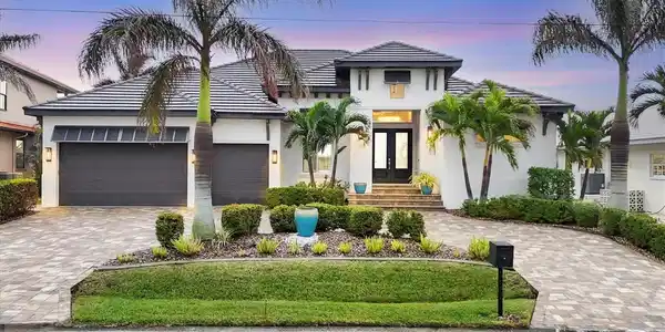 1371 GREBE DRIVE
