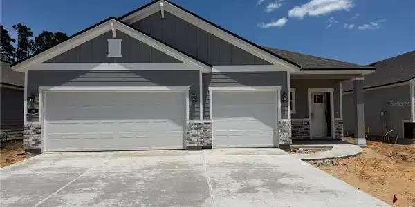 28 PERSEUS AVENUE