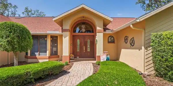 7353 DOGWOOD CRESCENT