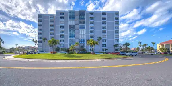 855 BAYWAY BOULEVARD