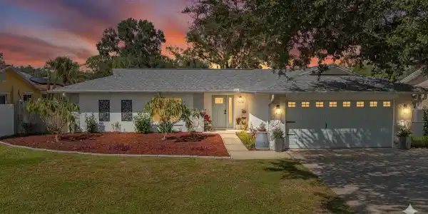1404 OLEANDER DRIVE