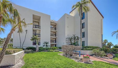 1935 GULF OF MEXICO DRIVE