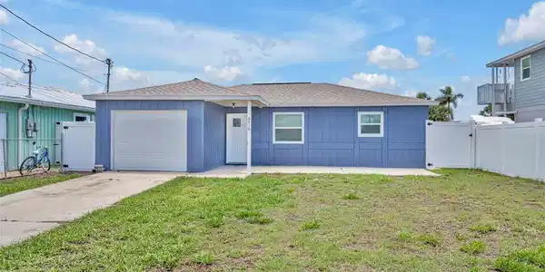 6416 BOATYARD DRIVE