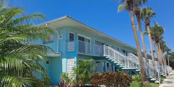 541 S PENINSULA AVENUE