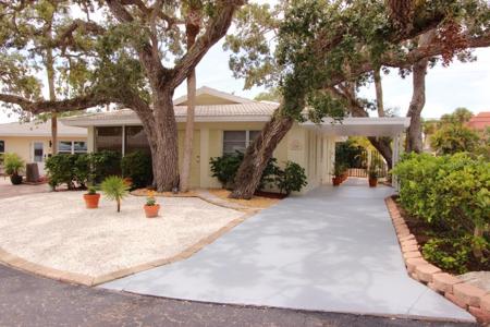 1104 S MOONMIST COURT