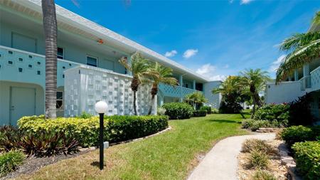611 GULF DRIVE N