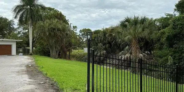 Image 4 Image 4