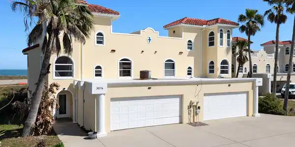 3076 OCEAN SHORE BOULEVARD