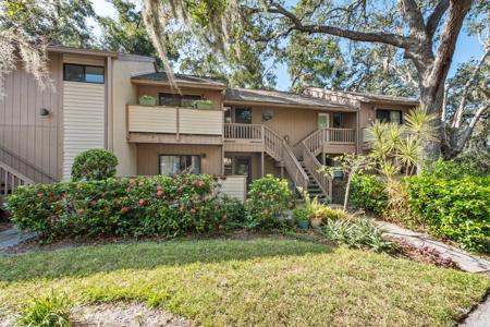 1680 BROOKHOUSE CIRCLE