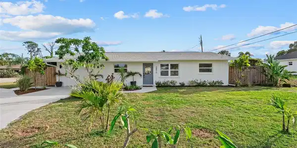 3870 STERLING ROAD