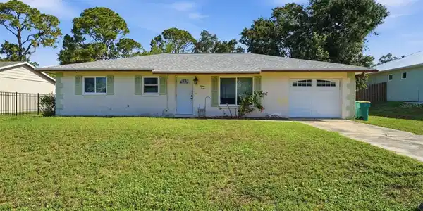 1112 BARBOUR AVENUE