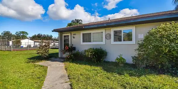 6853 WHITMAN